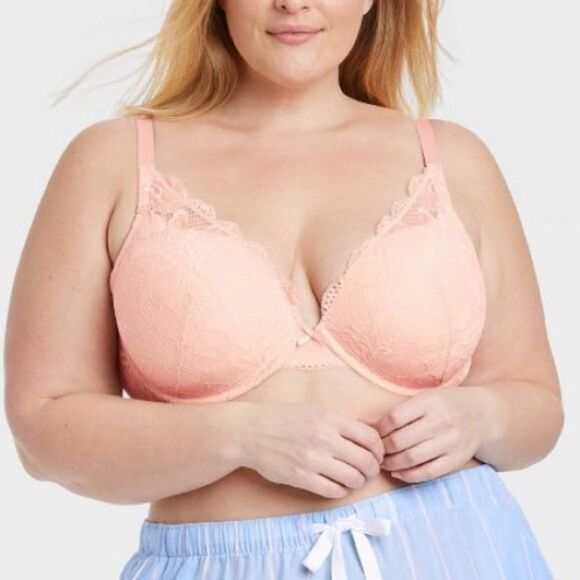 Auden Women's Plus Size Sublime Lace Push-Up Bra - Picture 1 of 6